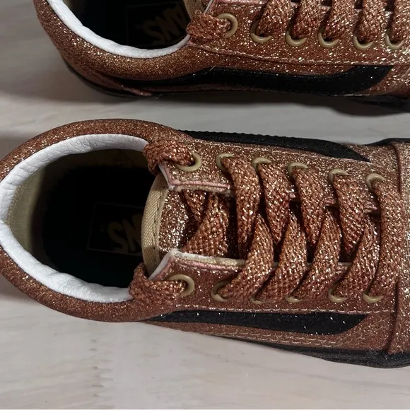 Vans Kids Off The Wall Gold Glitter Sneakers Size 1 508357 New