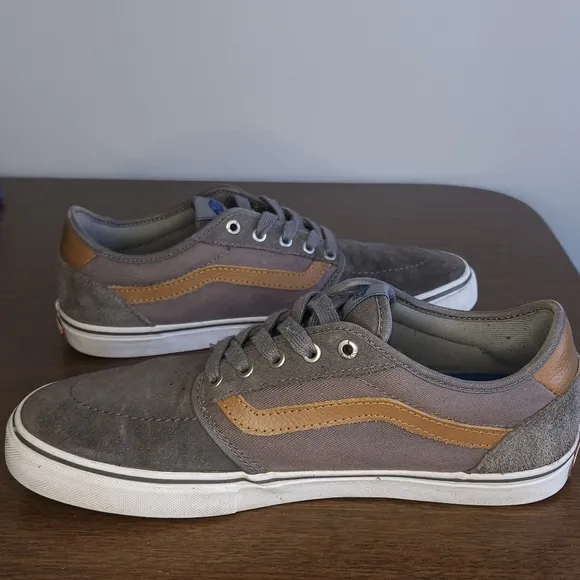 Vans Lindero 2 Pro with Ultracush HD Men's 10 Low Top Skate Shoes Suede Leather