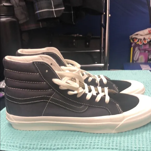 Vans Men's Asphalt/Black and White High-Top Sneakers OG Style 138 Lx