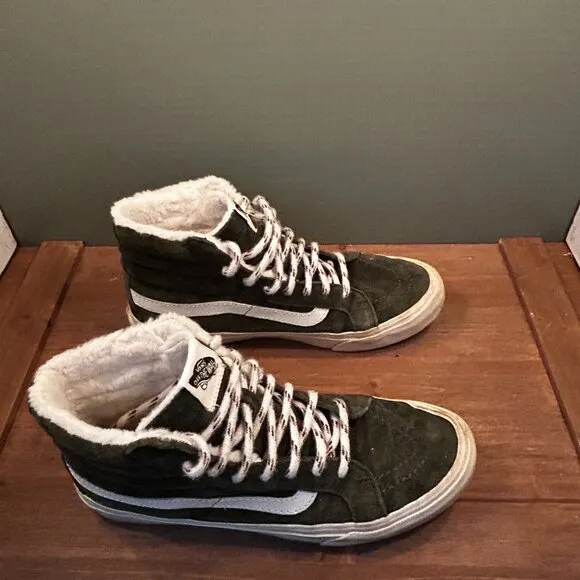 Vans Mens Dark Green Faux Fur Lined High Top Skateboard Shoes Size 6M/7.5W