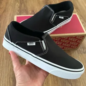 VANS off the wall black slip on shoes sneakers women’s 8 new in box