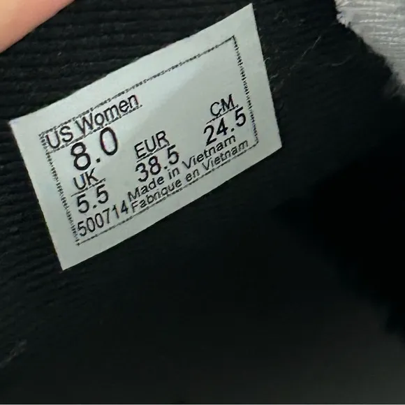 VANS off the wall black slip on shoes sneakers women’s 8 new in box