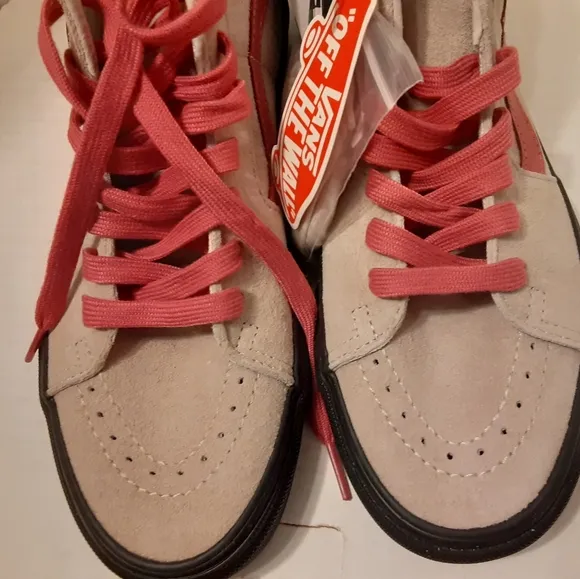 Vans Off The Wall They Are. Collection Brand New, Men's Size 7 Women's Size 8.5