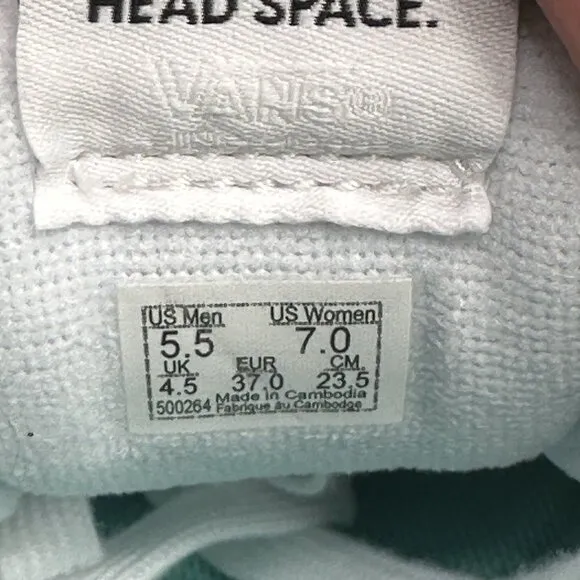VANS Old Skool Overt CC Womens Size 7 Shoes Platform White Suede Check Sneakers