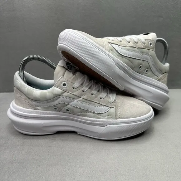 VANS Old Skool Overt CC Womens Size 7 Shoes Platform White Suede Check Sneakers