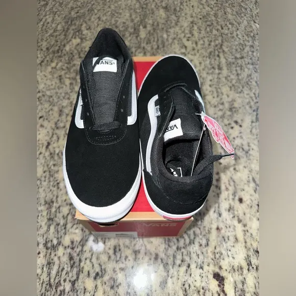 VANS Palomar Black/White - 7Y