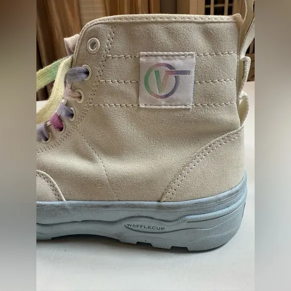 VANS Sentry WC Pastel Pop Women’s High Top Suede Sneakers Shoes size 11