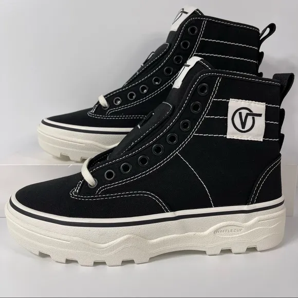 VANS SENTRY WC WOMENS HIGH TOP SHOES SIZE 7 BLACK WHITE WAFFLECUP LACE UP CANVAS