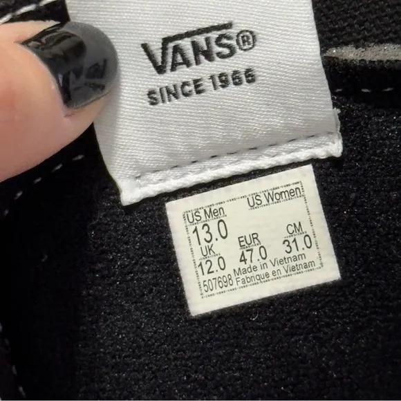 Vans Sk8-Hi Classic Sport Sneaker Size 13 Men