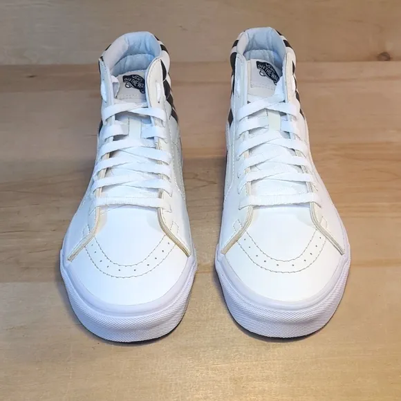 Vans Sk8-Hi Classic Tumble Unisex White Black Leather High-Top Sneakers