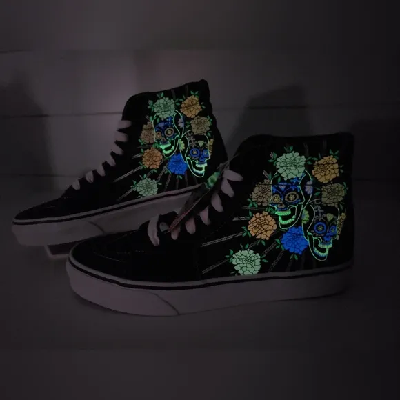 Vans SK8-Hi Dia De Los Muertos Day of the Dead Suede shoes Glow in the dark 6.5