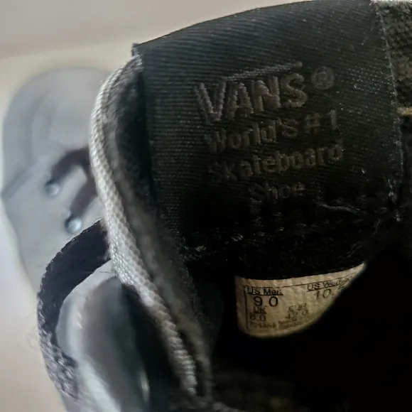 Vans Sk8-Hi Men 9,Women's Size 10.5 Gray Black Skateboarding Shoes