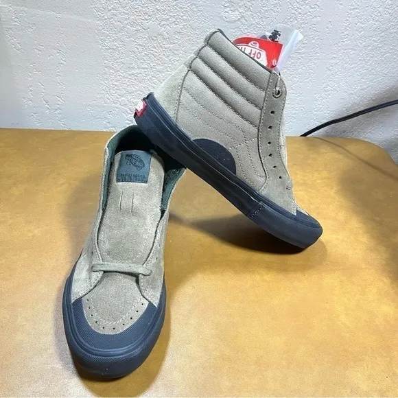 Vans Sk8-Hi Pro Dakota Roche High Top Sneaker Size 8 Women