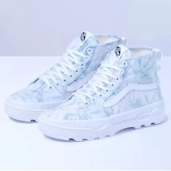 VANS SK8-HI SENTRY WOMENS Size 8.5 Lugged High Top boot Tie dye Blue Platform