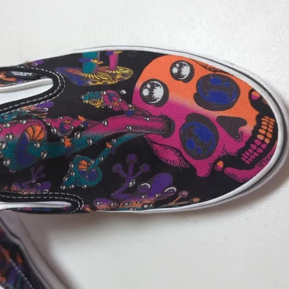 Vans, Slip on, Trippy Drip black skate sneakers.Men 10.5, Women 12