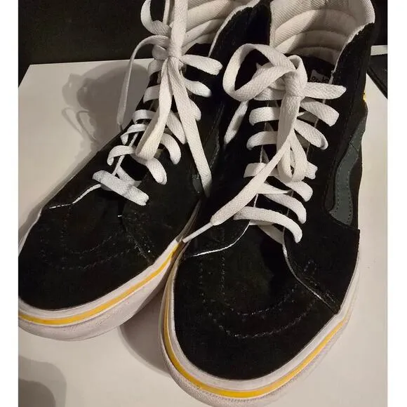 Vans Sneakers ComfyCush High Top Shoes Womens Size 7.5 Mens Size 6