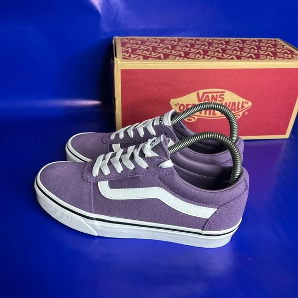 Vans Ward Purple White Women’s Size 6.5 Casual Sneaker Fast Shipping With Box