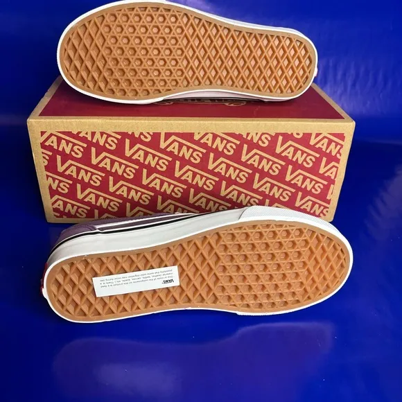 Vans Ward Purple White Women’s Size 6.5 Casual Sneaker Fast Shipping With Box