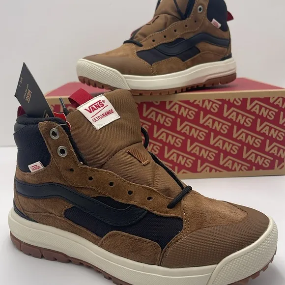 Vans WMNS Brown and Black High-Top Sneakers Boots Ultrarange Exo HiDachshund