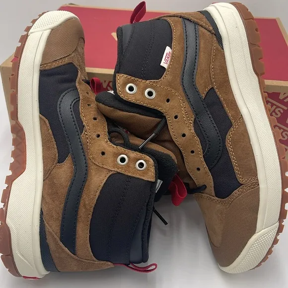 Vans WMNS Brown and Black High-Top Sneakers Boots Ultrarange Exo HiDachshund