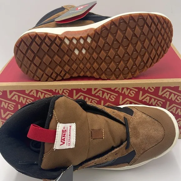 Vans WMNS Brown and Black High-Top Sneakers Boots Ultrarange Exo HiDachshund