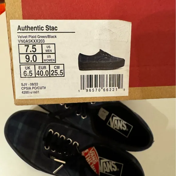 Vans Women's 8.5/9 Authentic Stacked Velvet Plaid Green Black Platform Shoes