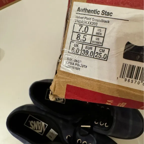 Vans Women's 8.5/9 Authentic Stacked Velvet Plaid Green Black Platform Shoes
