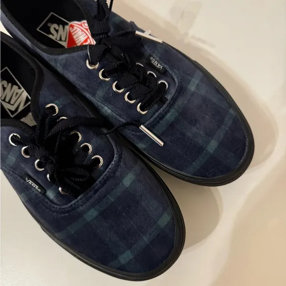 Vans Women's 8.5/9 Authentic Stacked Velvet Plaid Green Black Platform Shoes
