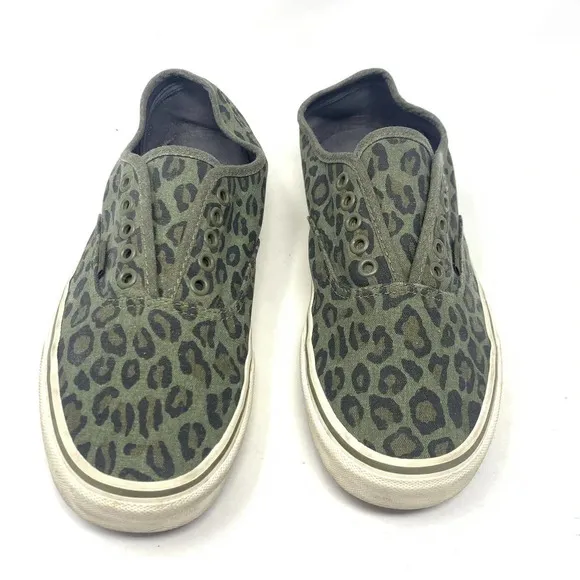 Vans x J. Crew Men’s Leopard Low Top Sneakers Washed Olive Green Size 9
