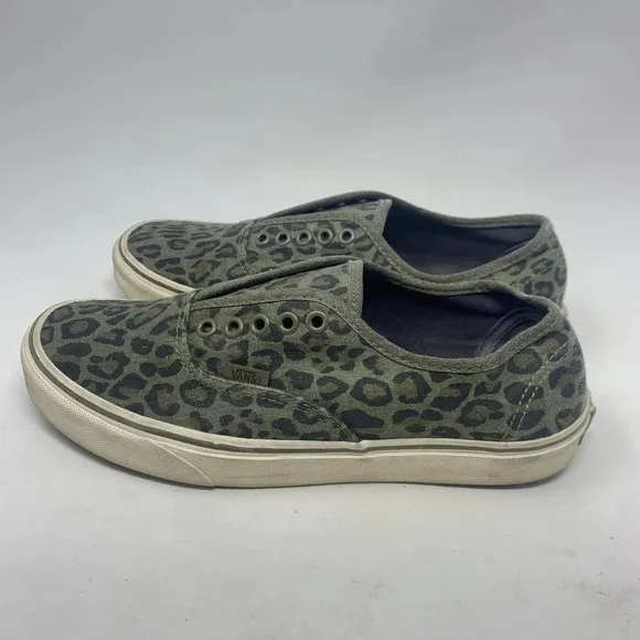 Vans x J. Crew Men’s Leopard Low Top Sneakers Washed Olive Green Size 9