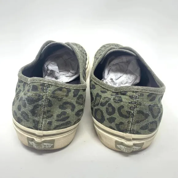 Vans x J. Crew Men’s Leopard Low Top Sneakers Washed Olive Green Size 9