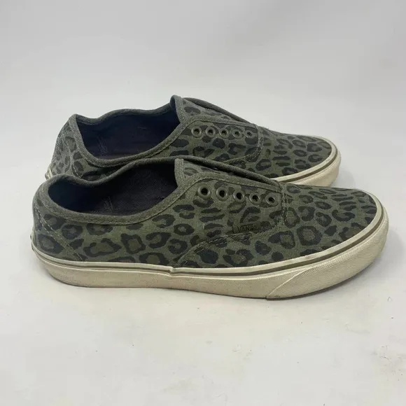 Vans x J. Crew Men’s Leopard Low Top Sneakers Washed Olive Green Size 9