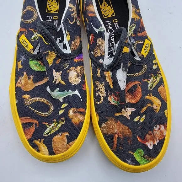 Vans x National Geographic Photo Ark Classic Slip On Kids 2 Black Yellow Animals