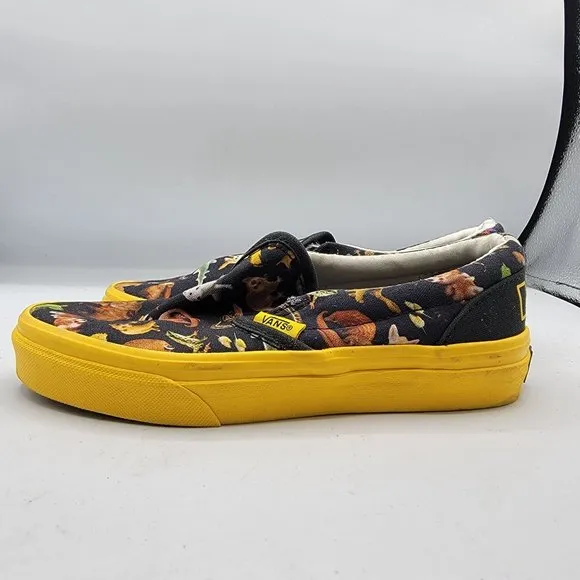 Vans x National Geographic Photo Ark Classic Slip On Kids 2 Black Yellow Animals