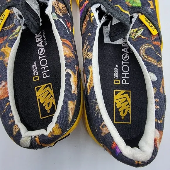 Vans x National Geographic Photo Ark Classic Slip On Kids 2 Black Yellow Animals