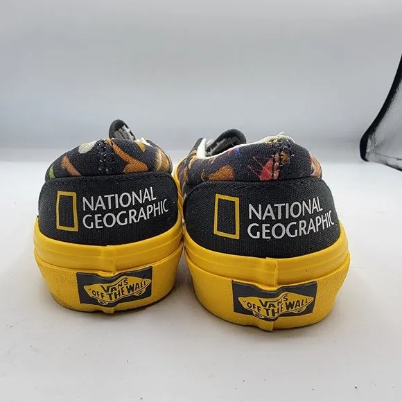 Vans x National Geographic Photo Ark Classic Slip On Kids 2 Black Yellow Animals