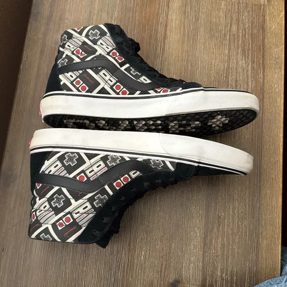 Vans X Nintendo Controller Sk8-Hi Vault Supreme Size 9.5Mens Size 11 Womens