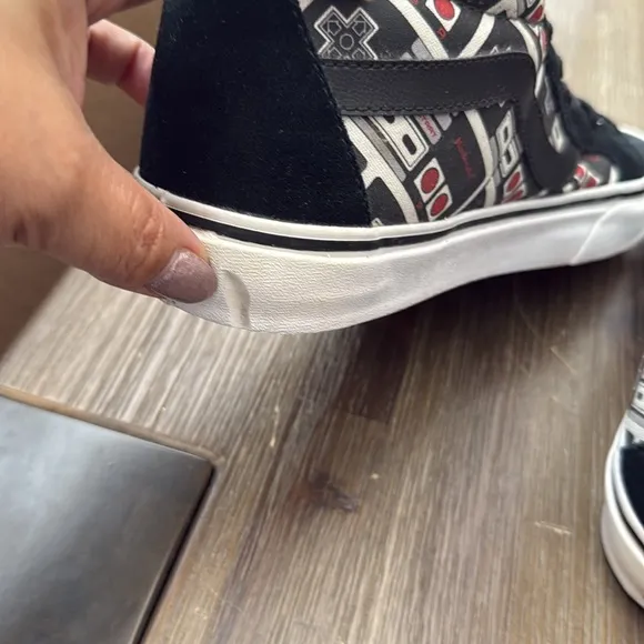 Vans X Nintendo Controller Sk8-Hi Vault Supreme Size 9.5Mens Size 11 Womens