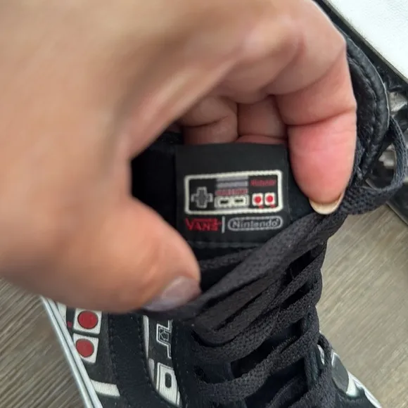 Vans X Nintendo Controller Sk8-Hi Vault Supreme Size 9.5Mens Size 11 Womens