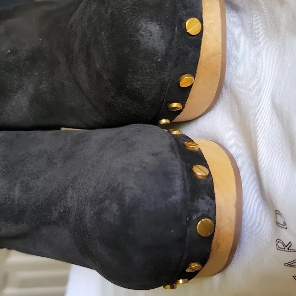 Veronica Beard Black Suede Ankle Boots with Wooden Heel