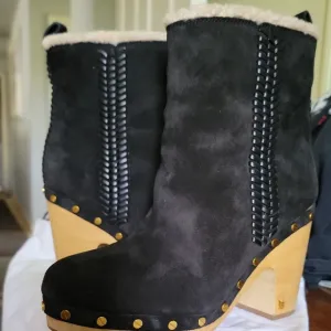 Veronica Beard Black Suede Ankle Boots with Wooden Heel