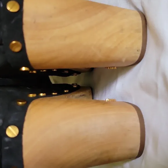 Veronica Beard Black Suede Ankle Boots with Wooden Heel