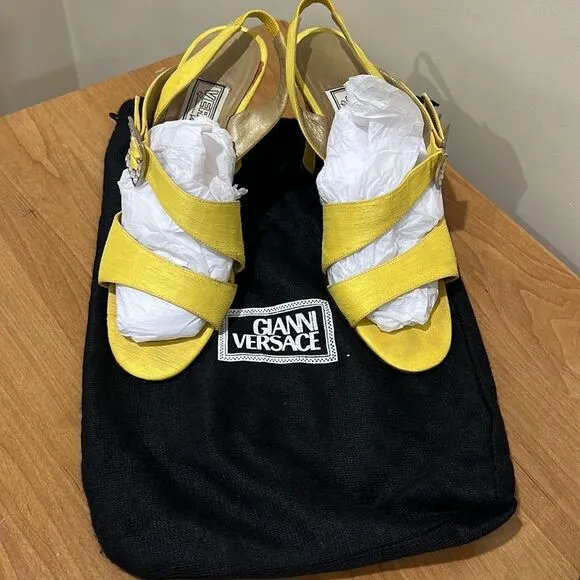 Versace Versus vintage heels. Size 38/ US 7