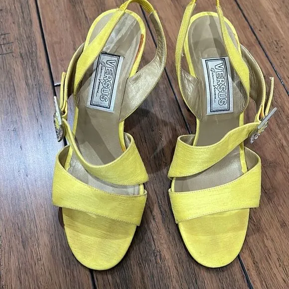 Versace Versus vintage heels. Size 38/ US 7