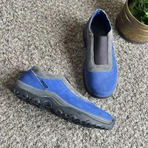 Vinatge Vans Slip-On Shoes Sneakers Womens’s Size 7 Blue Gray Leather Low Top