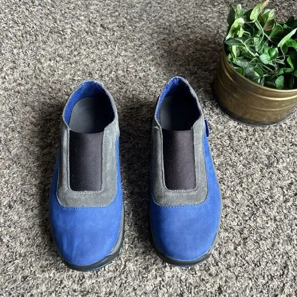 Vinatge Vans Slip-On Shoes Sneakers Womens’s Size 7 Blue Gray Leather Low Top