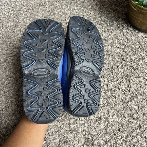Vinatge Vans Slip-On Shoes Sneakers Womens’s Size 7 Blue Gray Leather Low Top