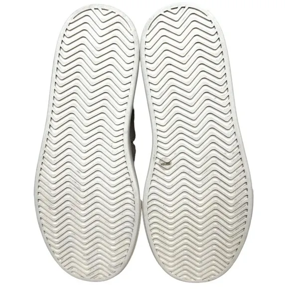 Vince Camuto Abbinna Sneaker Grey Leather Slip On Cushioned Insole Women Sz 8M‎