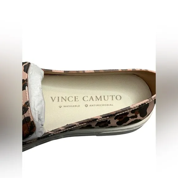 VINCE CAMUTO Marietta Faux Leather Slip On Sneaker 9 Leopard $79 Retail NEW