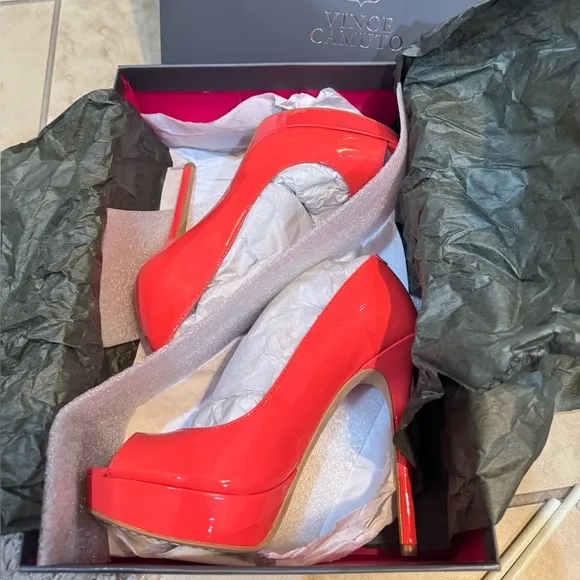 Vince Camuto platform Peep Toe patent leather heels in red orange color